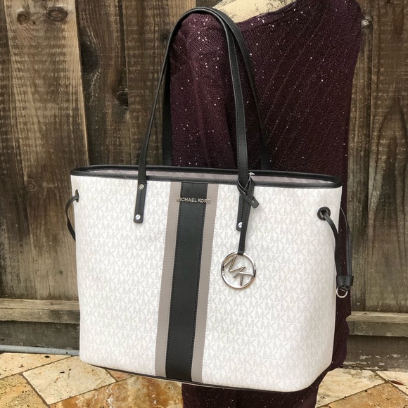 Michael Kors large striped carryall tote - Picture 3 of 4